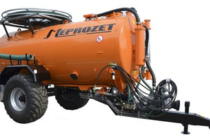 Sewage tanker WAK - 80